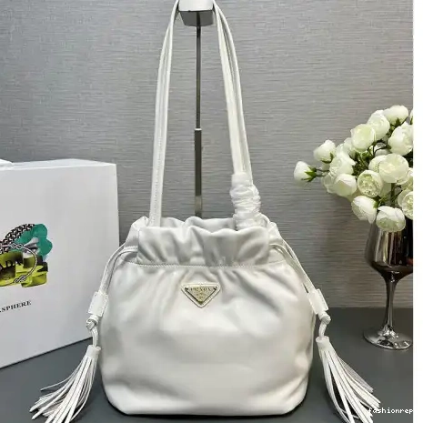 Fashionrepsfam ru Prada 2406YA0103 Bags 0816